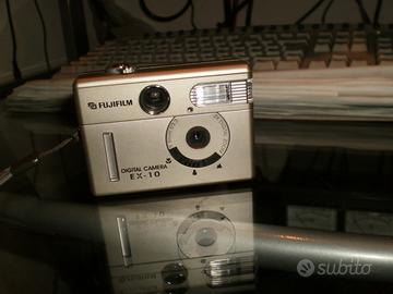 Fujifilm EX-10 Digital Camera