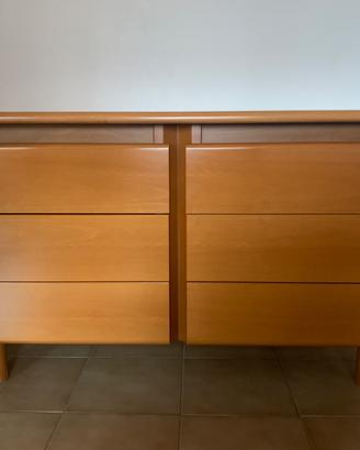 Cassettiera in legno lucido