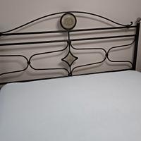 letto matrimoniale in ferro battuto  con materasso
