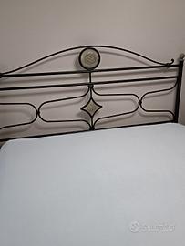 letto matrimoniale in ferro battuto  con materasso