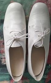 scarpe vera pelle bianche 41 e mezzo tacco 35