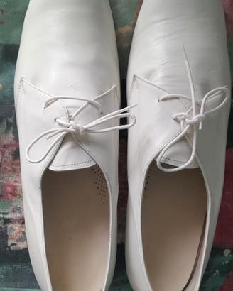 scarpe vera pelle bianche 41 e mezzo tacco 35