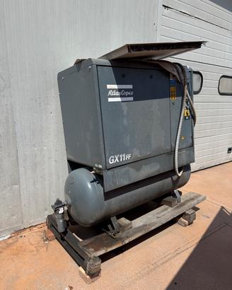 Compressore a vite ATLAS COPCO 270 lt
