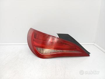 Faro fanale stop posteriore sx mercedes cla 220 c1