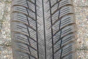 Pneumatici invernali con cerchio in lega