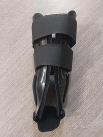 cavigliera bivalva in foam