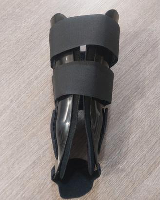 cavigliera bivalva in foam