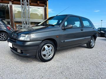 RENAULT CLIO 1.4 B SPORT - 1994