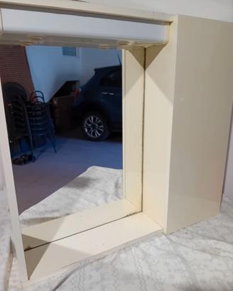 Specchio bagno contenitore