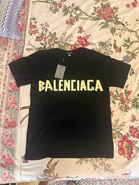 T shirt balenciaga