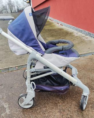 Passeggino chicco trio love motion