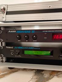 Synth in case rack viaggio con reverber alesis