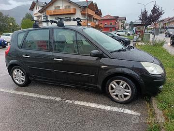 Renault scenic 1500 td anno 2009