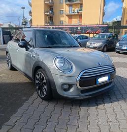 MINI COOPER 5P 1.5D -DA VETRINA-2016