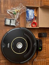 iRobot Roomba serie 600 + Kit Ricambi Nuovi