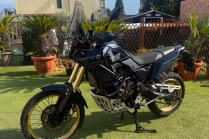 Yamaha tenere rally 700 2022 (scarico akrapovic)