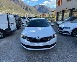 SKODA Octavia 2.0 TDI SCR 150 CV Wagon Executive