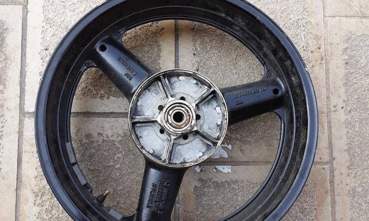 Cerchio posteriore nudo suzuki gsx 600/750 f 98/01