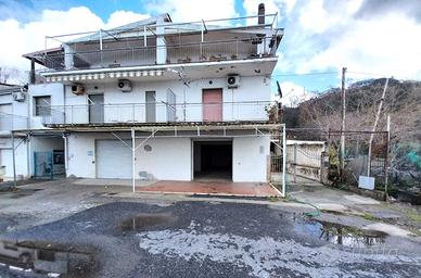 Locale in Belvedere M.mo località Santa Litterata