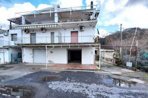 Locale in Belvedere M.mo località Santa Litterata