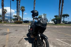 Africa Twin 1100 manuale