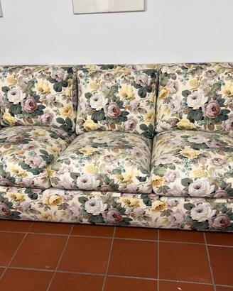 Divano lineare 3/4 posti