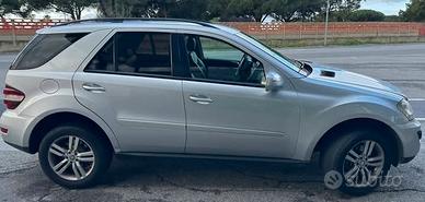 Mercedes-Benz ML320 ammortizzatori con molloni