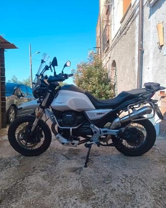 V85TT  Guzzi