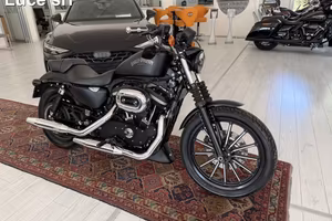 Harley Davidson IRON 883 - DEPOTENZIATA -