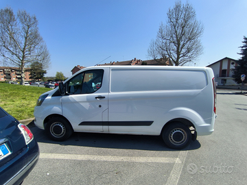 Ford transit custom 2021