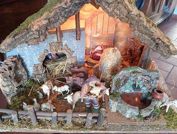 Grande capanna presepe artigianale statuine e luci