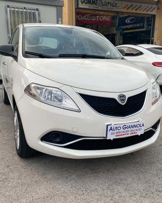Lancia Ypsilon 0.9 TwinAir 85 CV 5 p PROMOZIONE