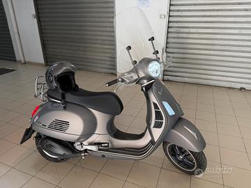 Vespa gts 300 supertech