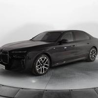 BMW Serie 7 740d xDrive mhev MSport