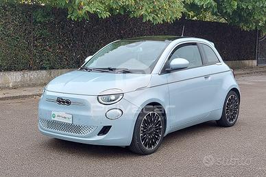 FIAT 500 La Prima Berlina 42 kWh