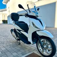 Piaggio Beverly 300 HPE
