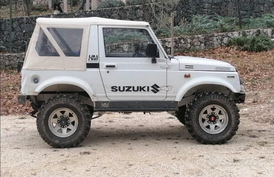 Suzuki Samurai
