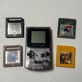 Game Boy Color viola con 3 giochi originali