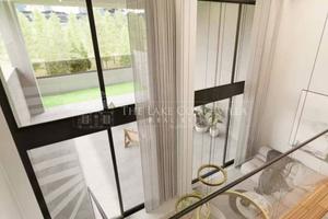 Appartamento di 93 m² con 5 locali e posto auto a 