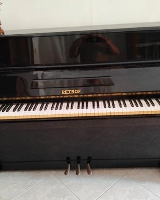 piano da muro  Petrof