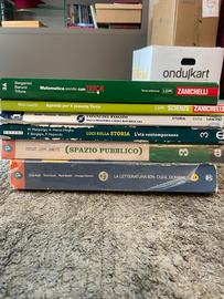 Libri scolastici | titoli e isbn in descrizione