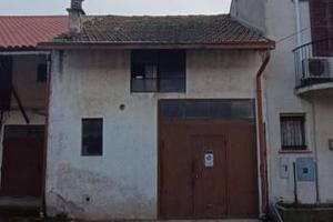 Rustico / Casale di 79 m² con 1 locale e box auto 