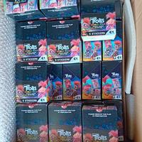 40 Box Figurine Trolls World Tour