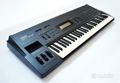 Synth Yamaha SY 77