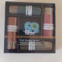 PORTAINCENSO CON INCENSI THAI