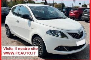 Lancia Ypsilon 1.0 69 CV 5 porte