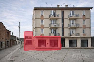 Immobile di 420 m² con più di 5 locali a Ferrara