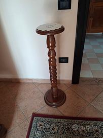colonna in legno