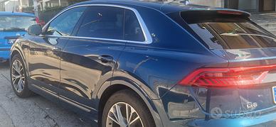 AUDI Q8 TDI 50 286 Q4 MATRIX LED COLORE BLU