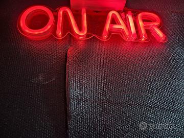 scritta luminosa "ON AIR" a led USB